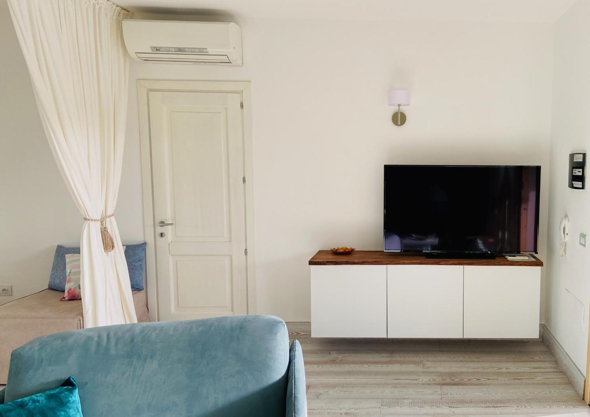 Lotus Wellness Apartment - Resort Ginestre - Palau - Sardinia Dış mekan fotoğraf